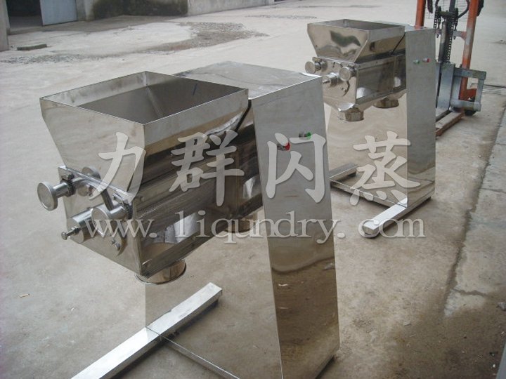 YK係列搖擺式顆粒機